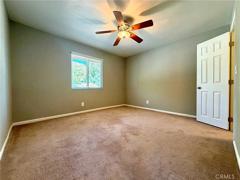1365 Lafayette Rd #C — Photo 8