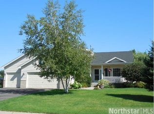 5660 157th St N, Hugo, MN 55038