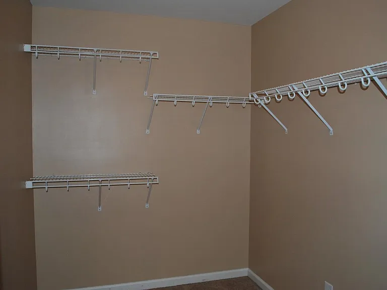 1064 Jouett Creek Dr — Photo 14