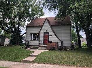 240 S Sidney St, Kimberly, WI 54136