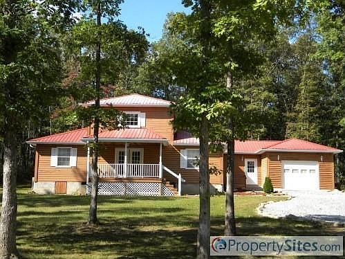 3rd image of 2111 Buffalo Dr