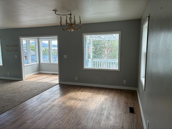 3rd image of 212 Austin St APT 9