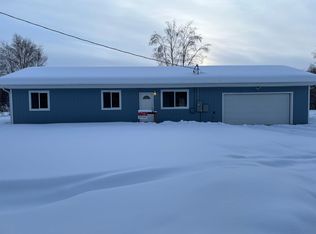 2825 Elvira Ave, Fairbanks, AK 99705