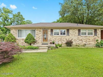 6011 Green Manor Dr, Louisville, KY, 40219