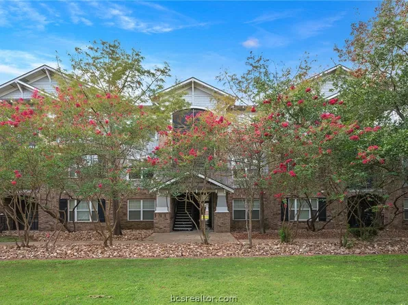 1725 Harvey Mitchell Pkwy S APT 2424, College Station, TX 77840