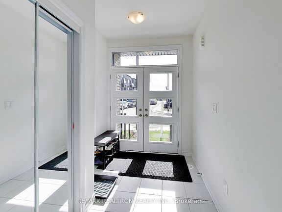 5th image of 11 Inverary Cres