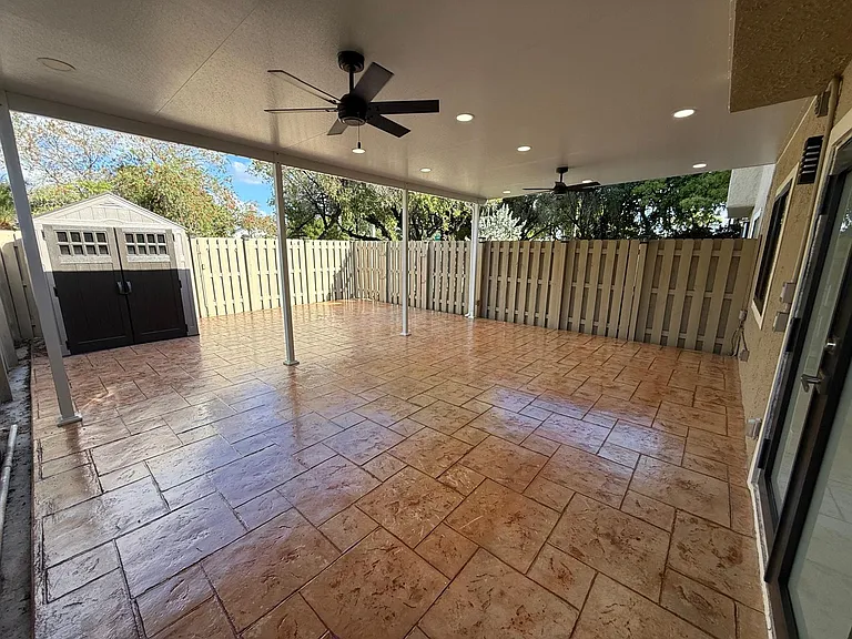 3528 NW 111th Ave — Photo 17