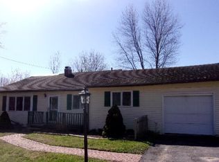 4 Moore Dr, Peru, NY 12972