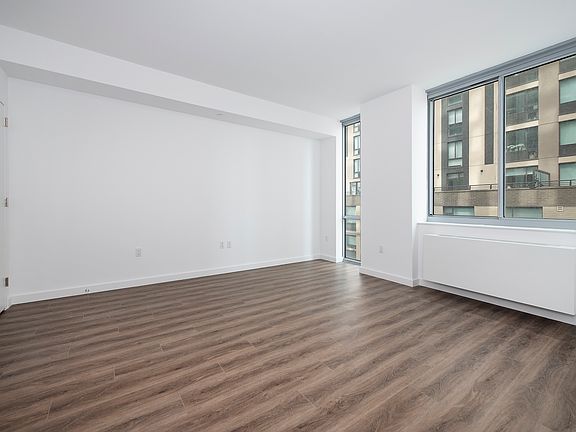 3rd image of 147-25 94th Ave #1310