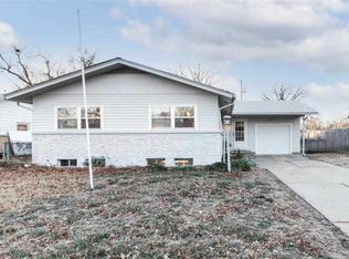 1405 W Dallas St, Wichita, KS 67217