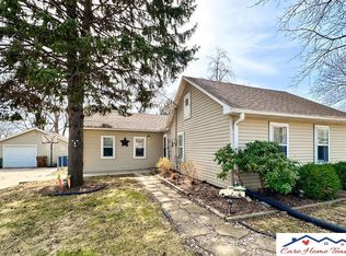 2705 Emiline St, Bellevue, NE 68147