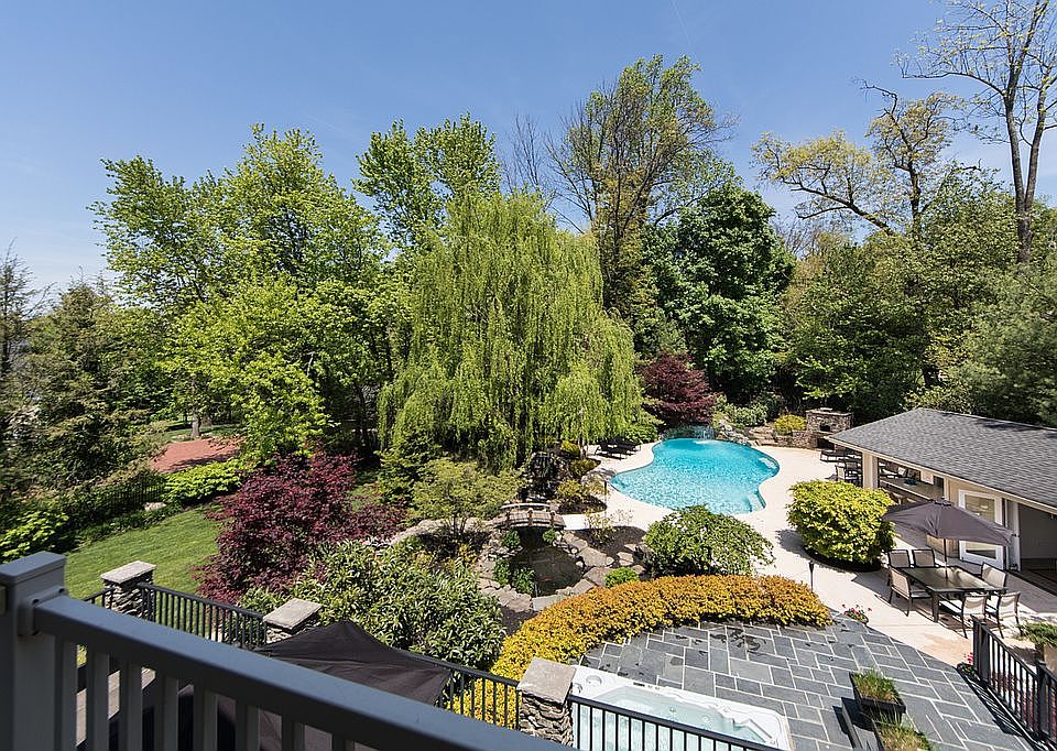 1st image of 84 Eagle Rock Ave