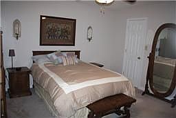 5th image of 3313 S Senseney Cir