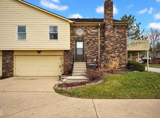 1847 Crystal Bay East Dr, Plainfield, IN 46168