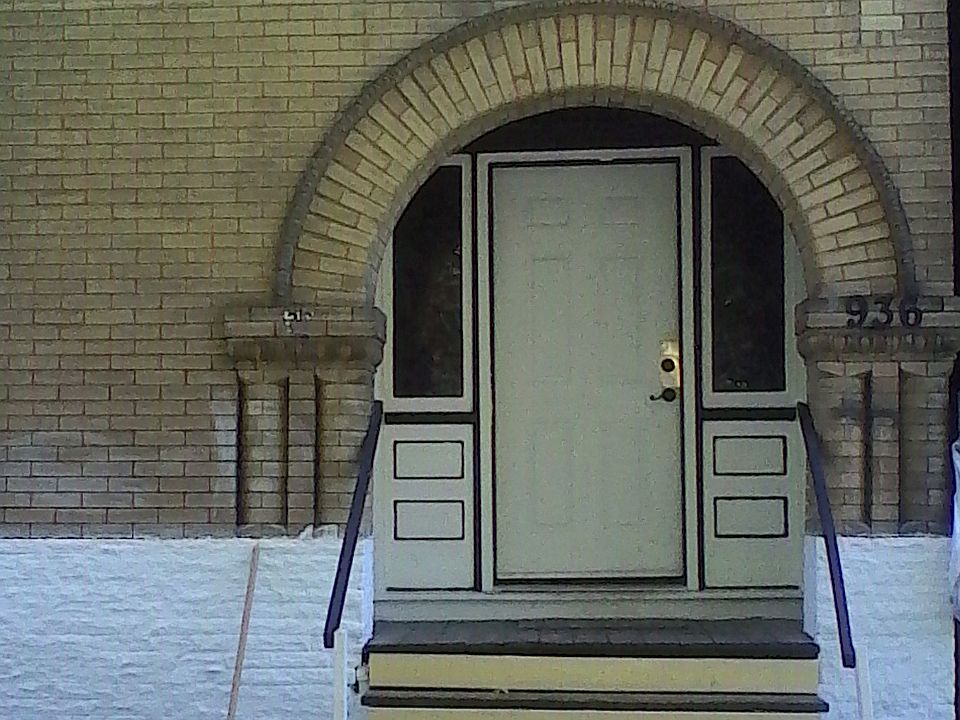 1st image of 936 Maryville Ave