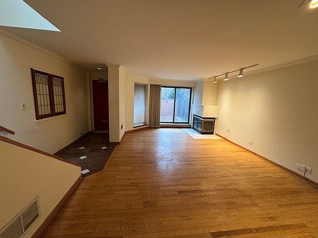 1st image of 801 S Plymouth Ct APT 311