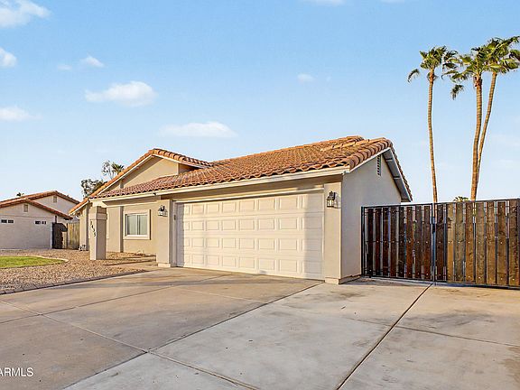 4th image of 1435 N TAMARISK Drive