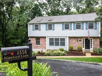 1556 Stanford Ln, Paoli, PA, 19301