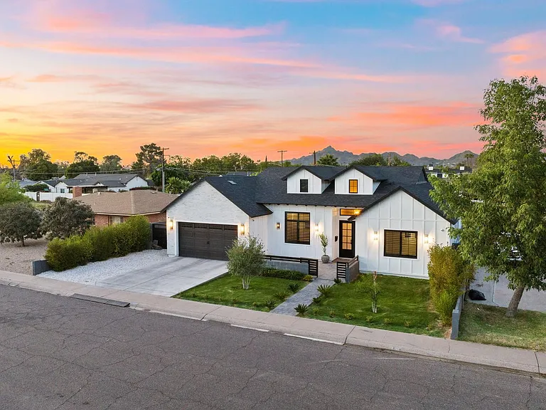 3810 E Clarendon Ave — Photo 44