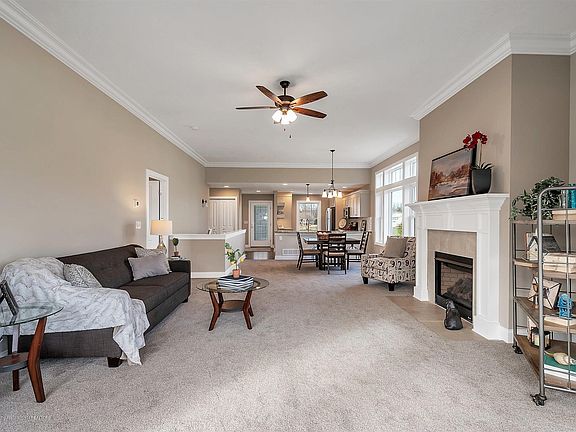4th image of 5322 Hawk Hollow Dr E