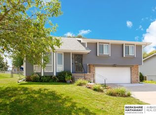 12919 Ellison Ave, Omaha, NE 68164