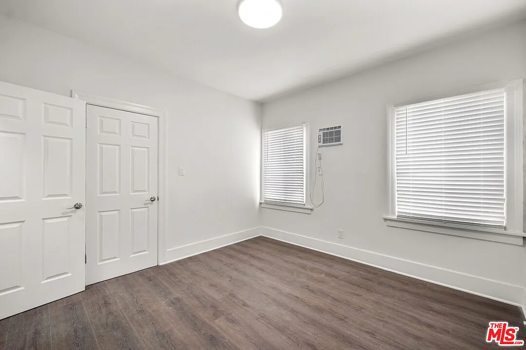 3 bed, 2.0 bath, 1260 sqft, $3,600 — Photo 4