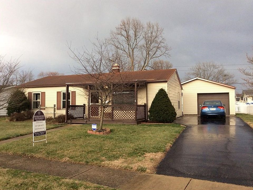 1st image of 612 Willow Dr