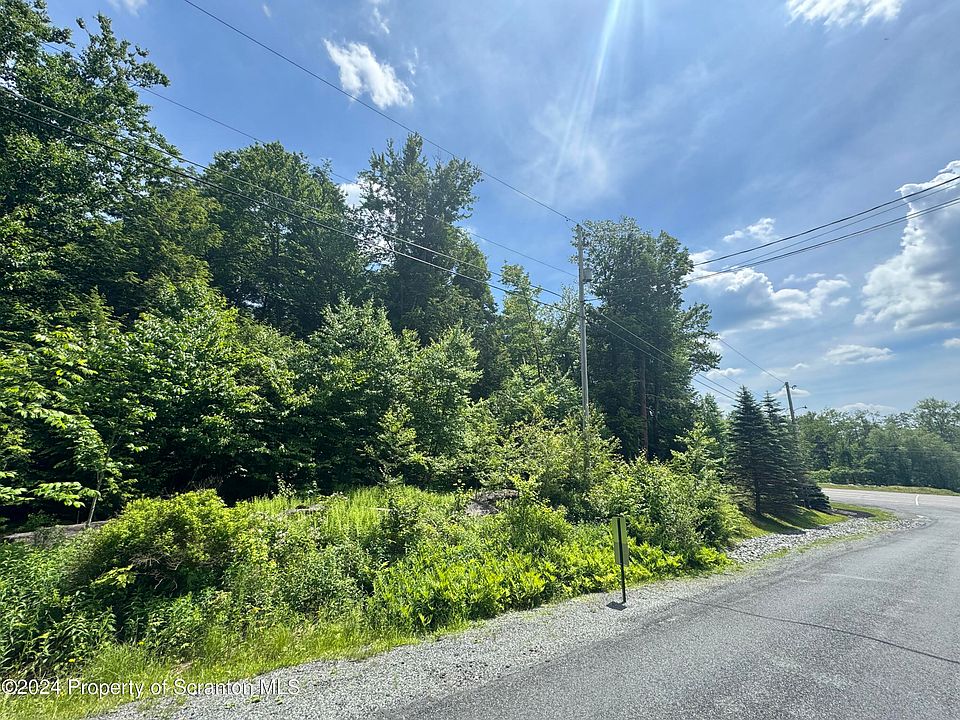 2nd image of 52 Riverfront Way