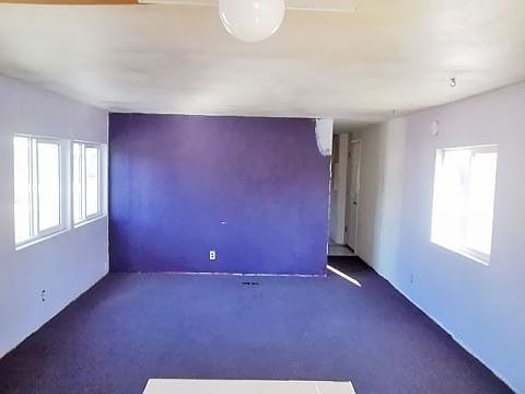 2nd image of 1181 N Fox Ln