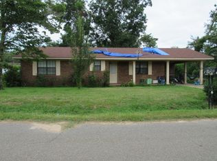 406 S Cuthbert St, Colquitt, GA 39837