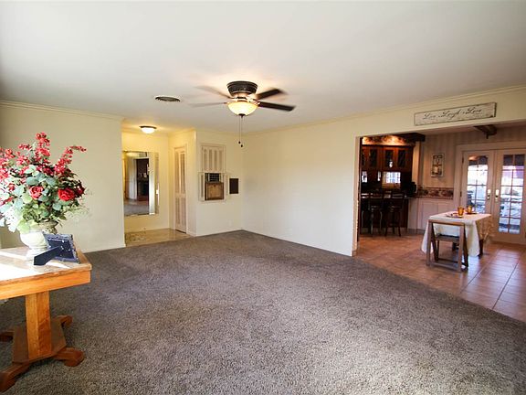 2nd image of 2824 Ohio Blvd