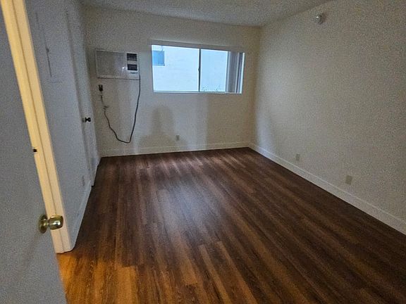 4th image of 7011 Vassar Ave APT 9