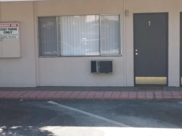 118 W Colorado Blvd APT 7