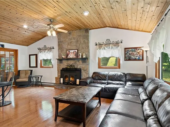 77 Trolley Road, Cortlandt Manor, NY 10567