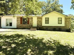 2836 Thrush Dr, Clarksville, TN 37040
