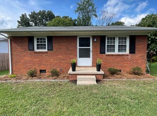 315 Summit Rd, High Point, NC 27265