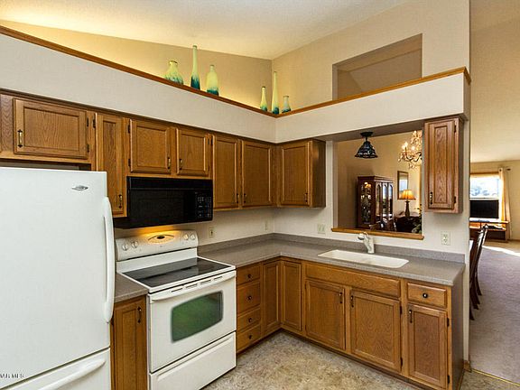 4th image of 2105 Valleyhigh Dr NW