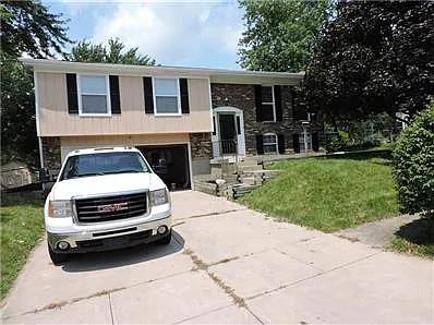 5530 Furnas Ct photo 1