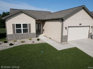 3365 Meadowridge Ct, Davison, MI 48423