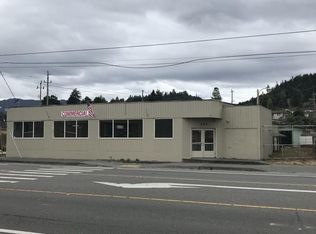 435 Wildwood Ave, Rio Dell, CA 95562