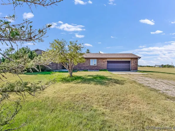 2015 E Riding Club Rd, Cheyenne, WY 82009
