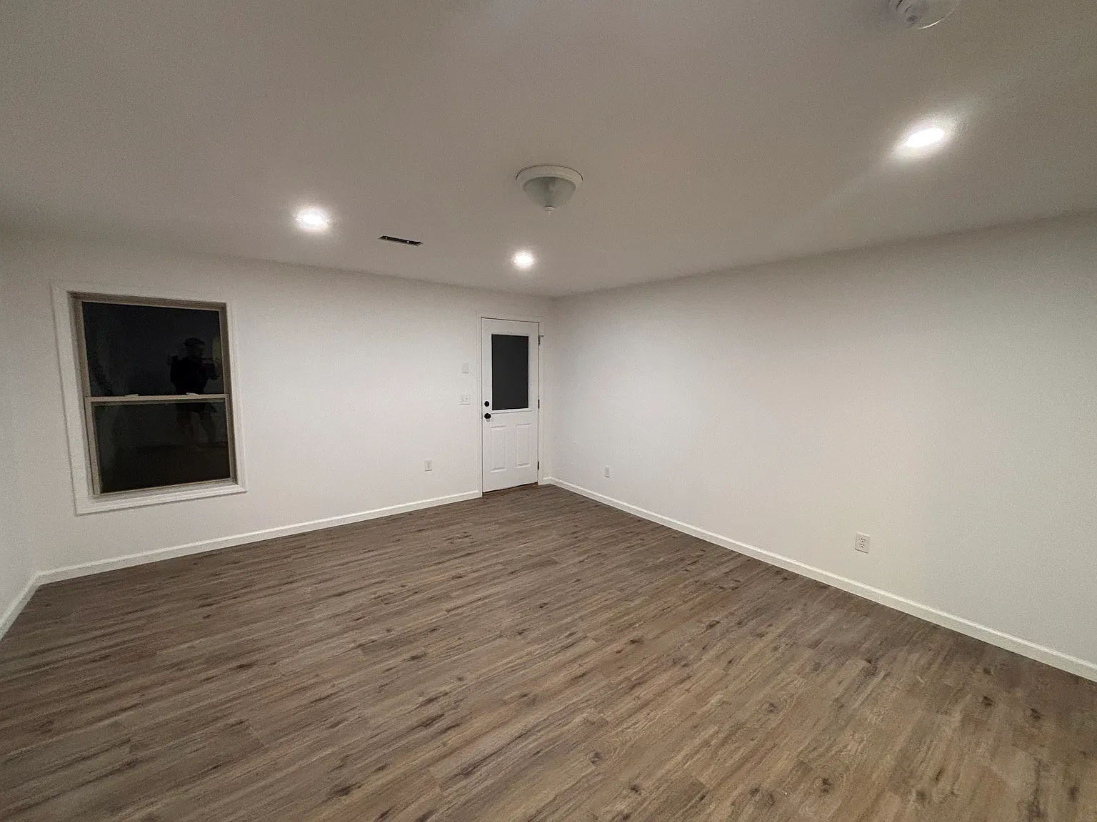 49 Inverness Ave — Photo 3