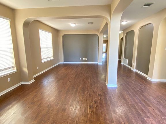 4th image of 4103 Green Vista Pl
