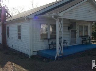 216 Nolly St, Clinton, NC 28328