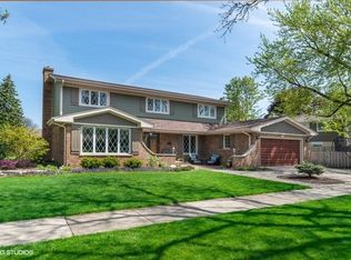 719 S Emerson St, Mount Prospect, IL