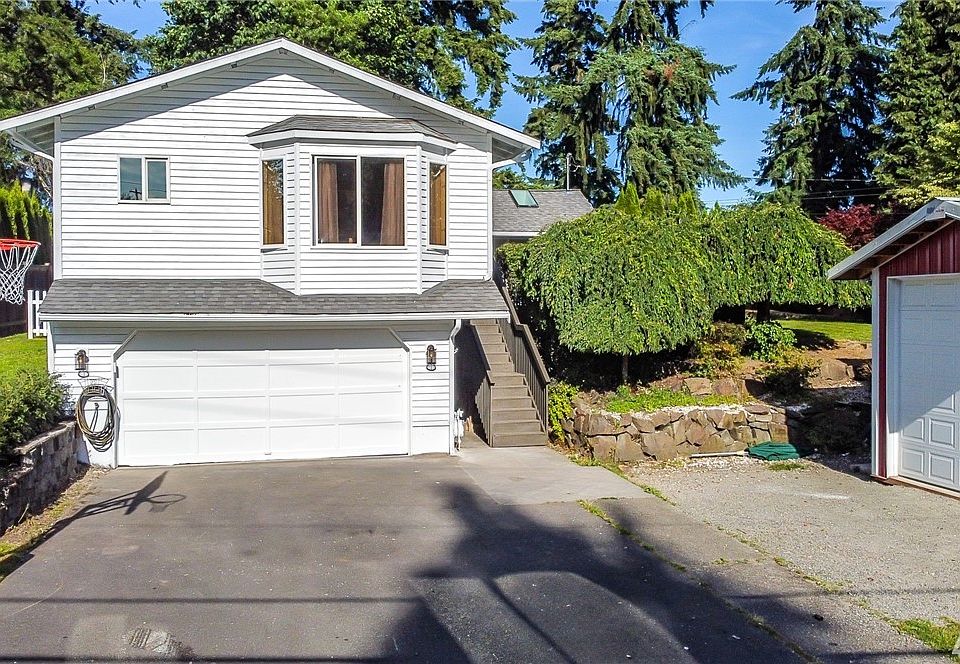 1st image of 24209 29th Ave W