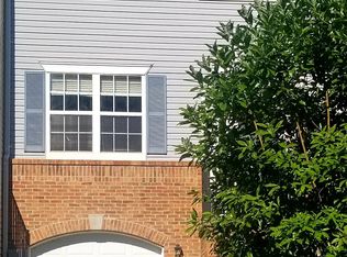 906 Postwick Pl, Bowie, MD 20716