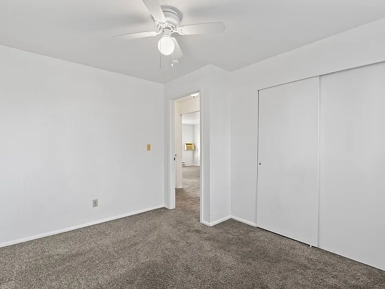 Westview Apartments — Photo 16