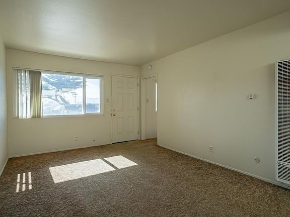 4th image of 1722 Palmetto Ave #1