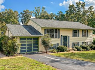 1020 Lancewood Dr, Knoxville, TN 37920